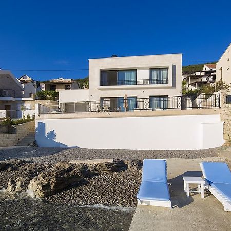 Villa Krasici ติวัต ภายนอก รูปภาพ